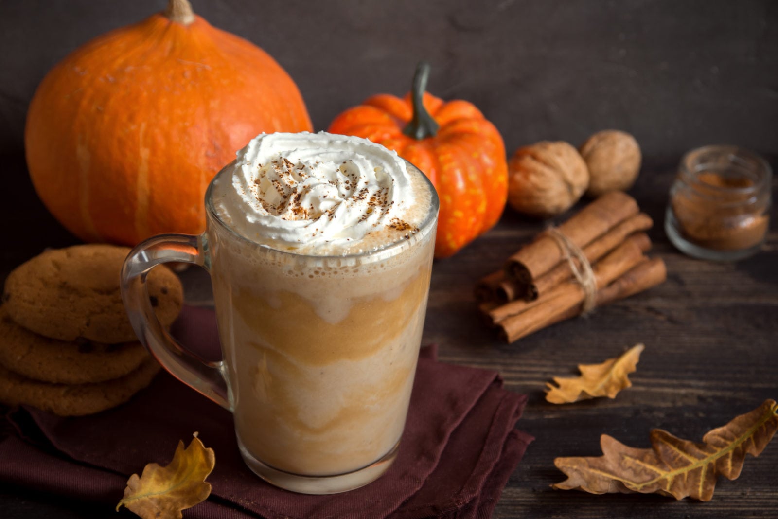 Receta de Pumpkin Spice Latte con Sabor a Halloween para Celebrar la Temporada - Cafeteros Chile