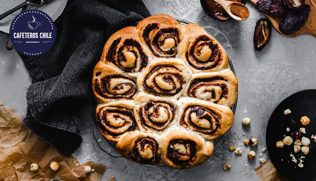 Rollos de Canela Veganos de Avellana y Chocolate: Receta Fácil - Cafeteros Chile